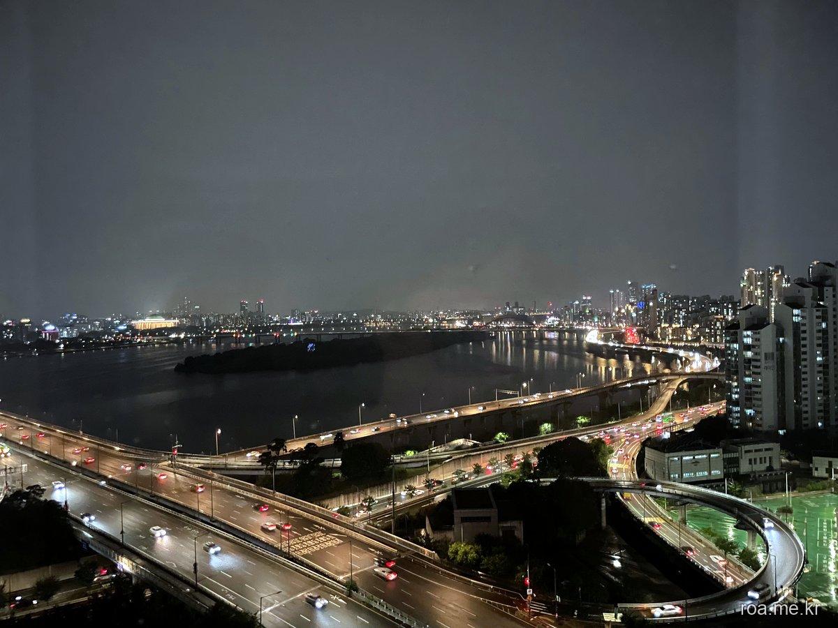 실내 수영장 전경