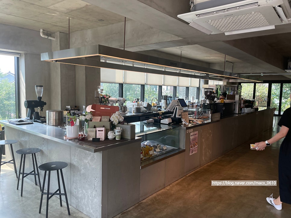 First-floor ordering counter at Cafe Maven